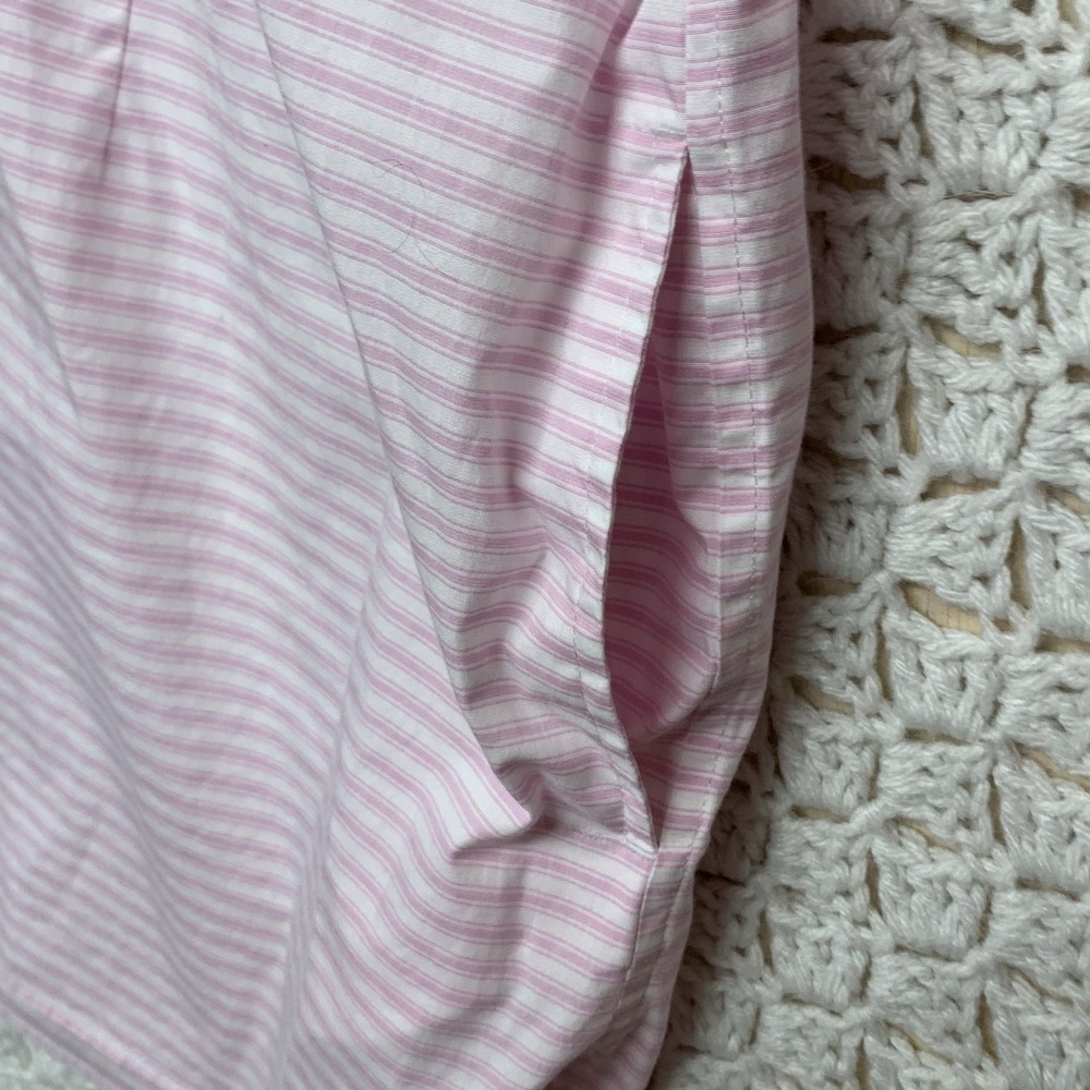 Duluth Trading Wrinklefighter Tunic Top‎ Blouse  M Pink White Striped 2-Pocket - Picture 4 of 10